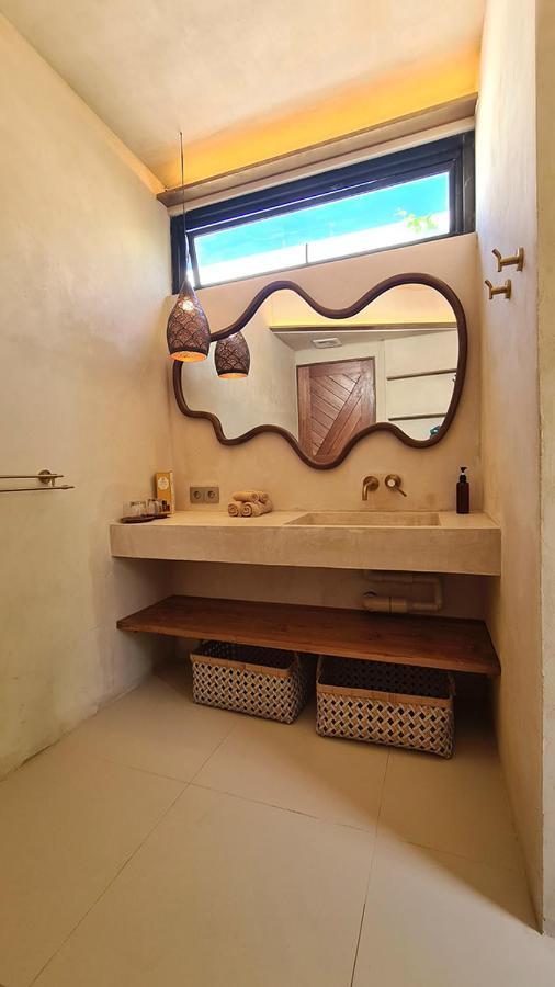 Shore Thing Gili Air Beachfront Apartment Eksteriør bilde