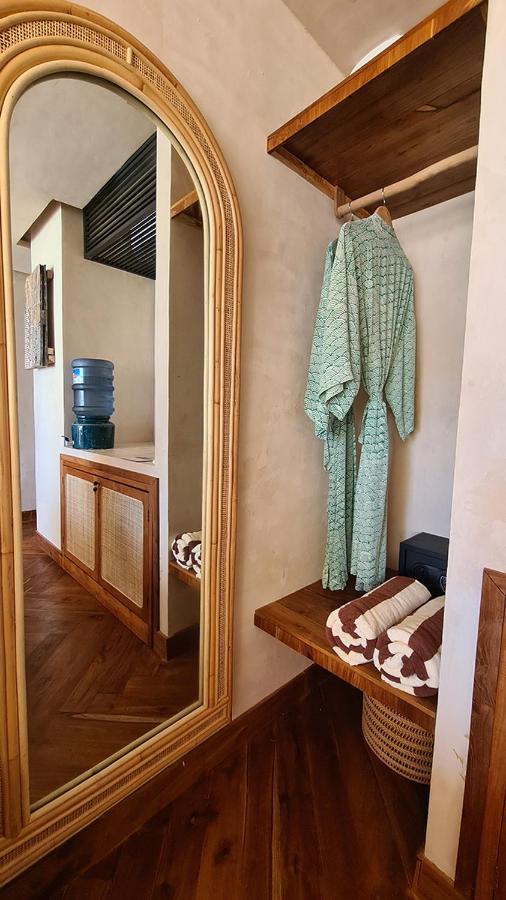Shore Thing Gili Air Beachfront Apartment Eksteriør bilde
