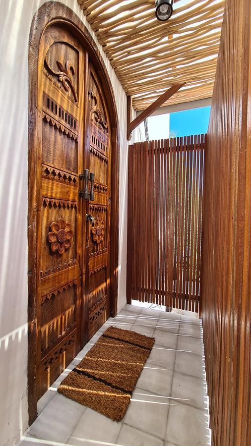 Shore Thing Gili Air Beachfront Apartment Eksteriør bilde